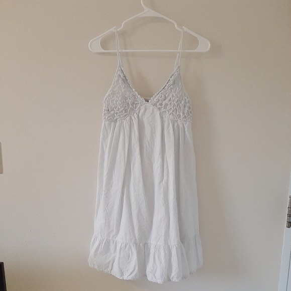 Old Navy Dresses & Skirts - White old Navy dress